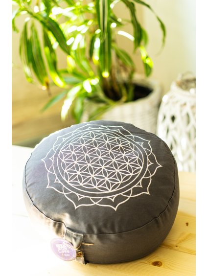 Meditační polštář Flower of Life Mandala – šedý, vyrobený z organické bavlny