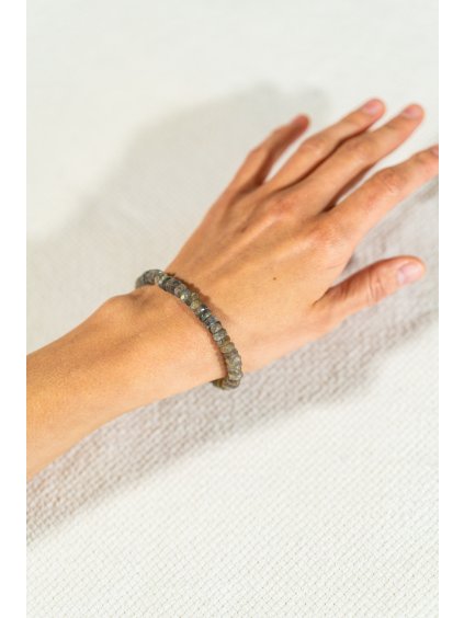 Náramok z labradoritu