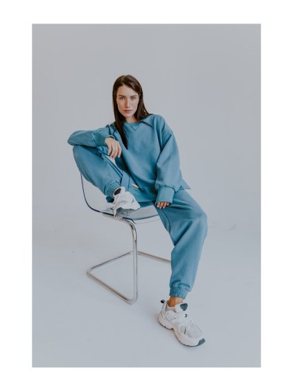 659 3 teplakova suprava oversized monks