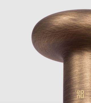 SOAP ◾️Verum. Knoflík Soap je inspirován tradičním kulatými knoflíky, ale jeho proporce jsou pečlivě navrženy tak, aby...