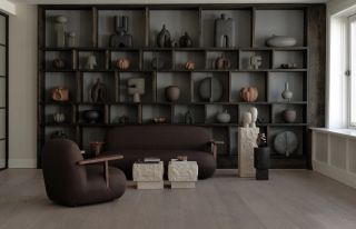 TOE CHAIR ◾️101CPH. Objevte křeslo Toe Chair Armrest v provedení Classic Brown Oak / Dark Brown – ikonický solitér...
