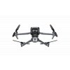 DJI Mavic 3 Pro 正面仰视