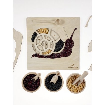 VZDELÁVACIE DREVENÉ PUZZLE MONTESSORI ROZLIEVAJÚCI SA SLIMÁK 1