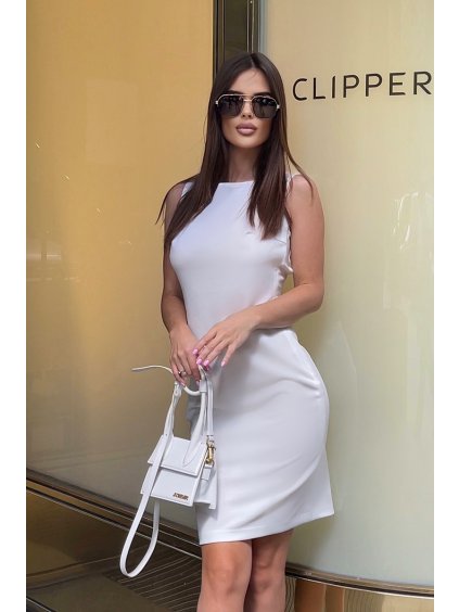 SUKIENKA Z ODKRYTYMI PLECAMI