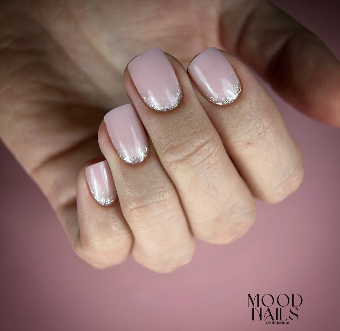 Martina Moodnails