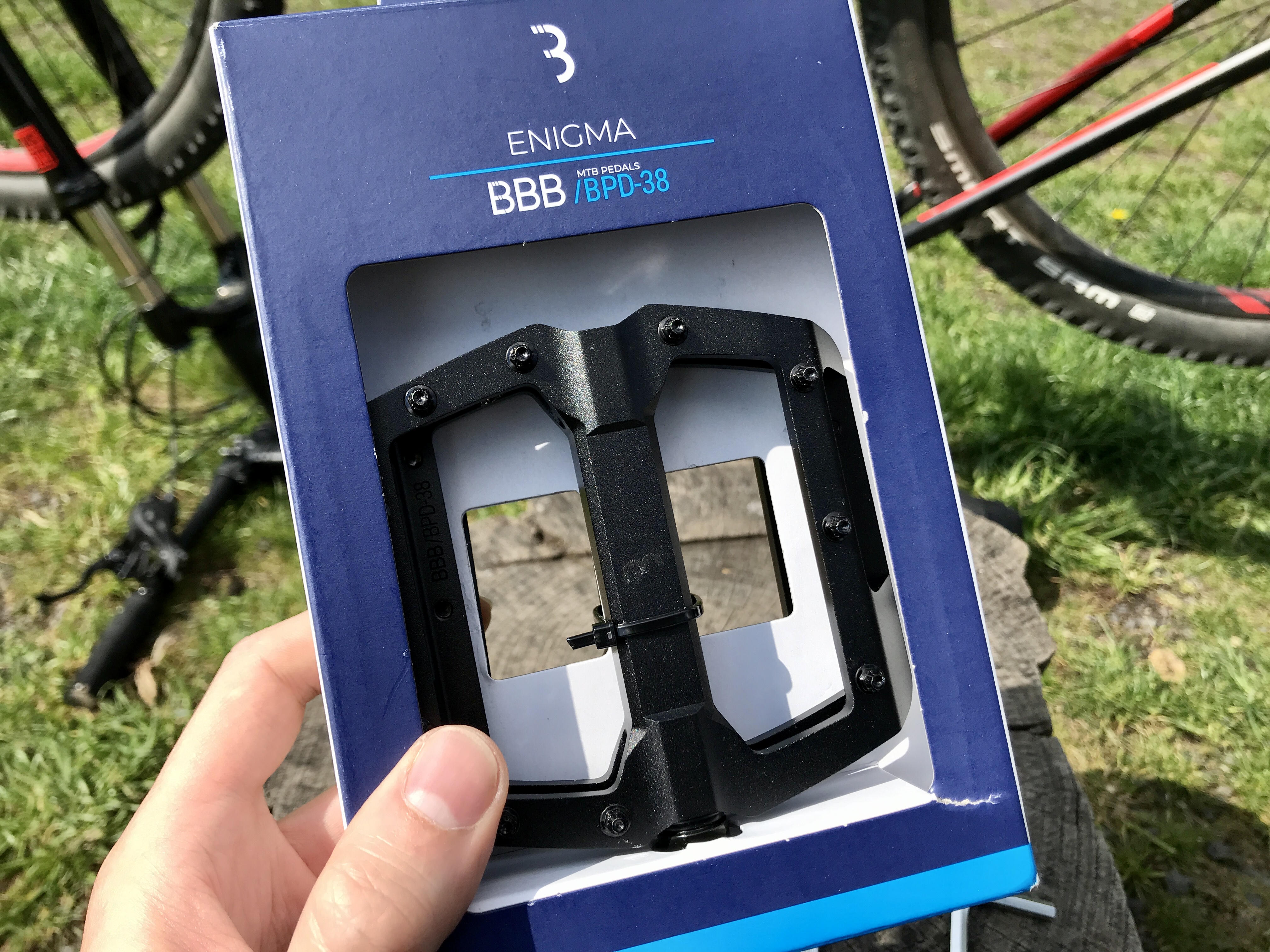 RECENZE: Nové platformy BBB Enigma? To nejlepší nejen na traily