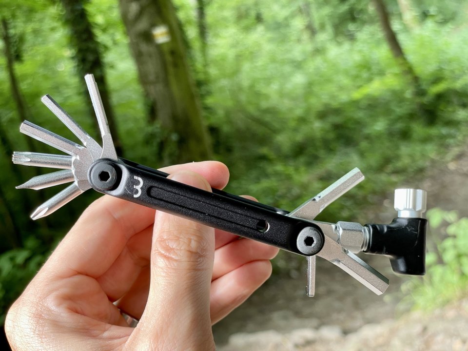 RECENZE: Nabušený multiklíč od BBB, dokonce i s ventilkem na bombičku!