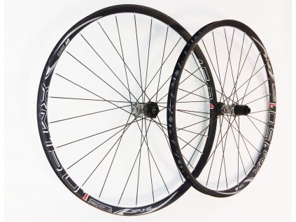 Zapletená kola DT XM1501 spline 27,5"15x100/12x142