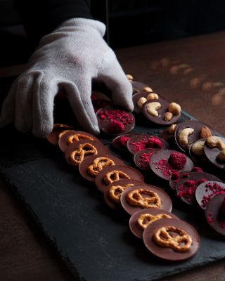 Naše mlsárna. Ideální místo, kde si dát něco sladkého a na chvíli si odpočinout. 💫 Kdy nás můžete navštívit? Úterý -...