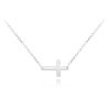 Stříbrný náhrdelník s minimalistickým křížkem