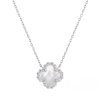 Stříbrný náhrdelník čtyřlístek s perletí a zirkony