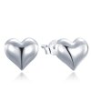 Náušnice ve tvaru srdce ze stříbra