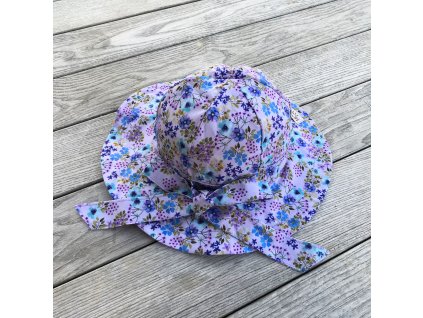 Detský klobúk s mašľou blooming flowers lilac (Veľkosť 1-obvod hlavičky cca. 47cm a menej)