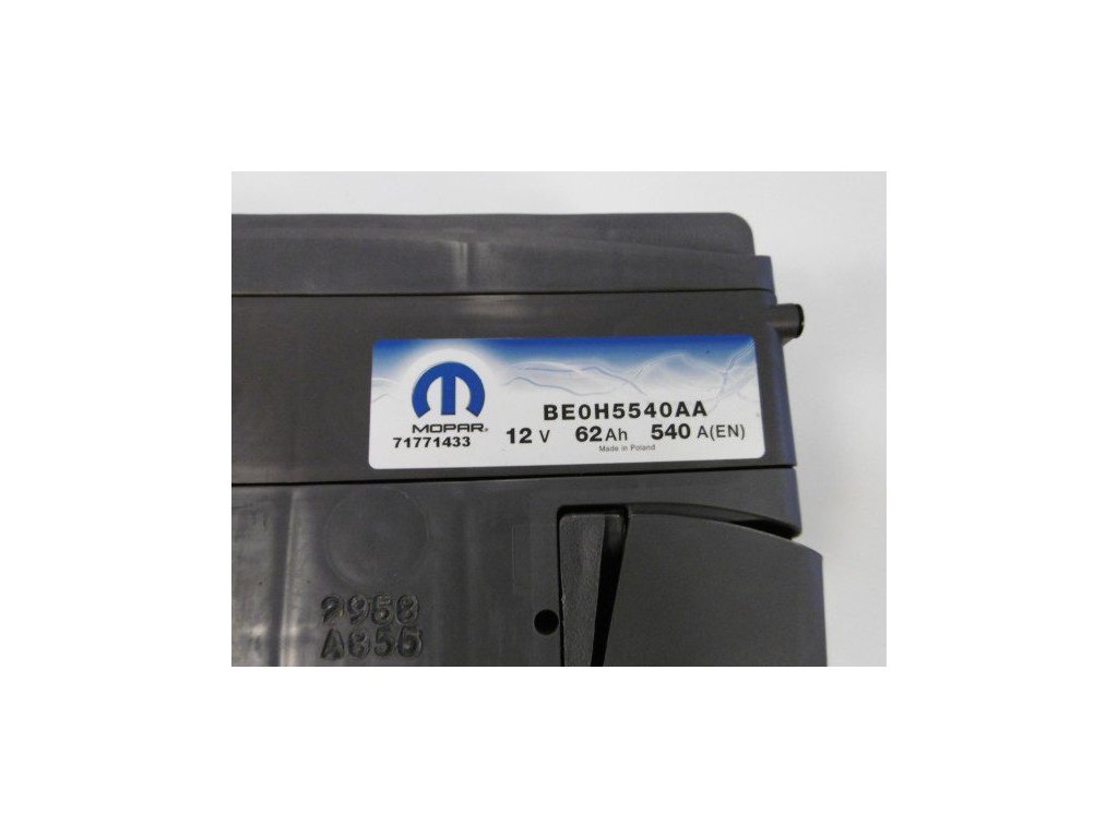 Autobatterie Jeep Dodge Chrysler Alfa Romeo Fiat Lancia Jeep 62Ah 540A 12V  BE0H5540AA - Moparshop-parts.de