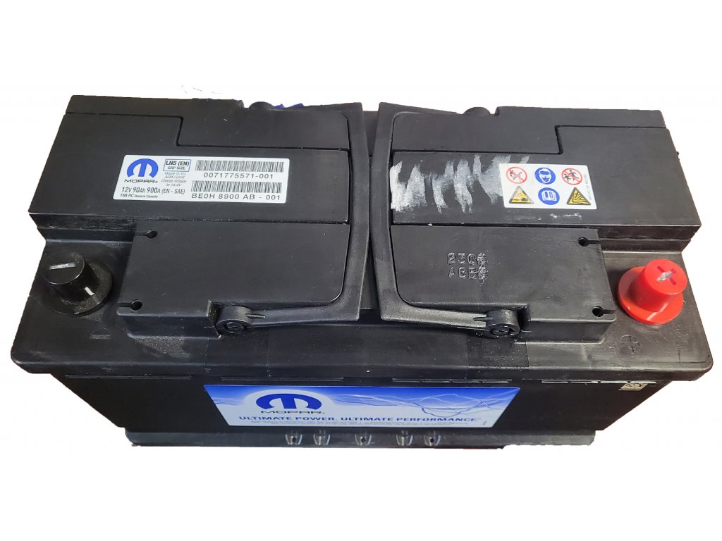 Autobatterie Jeep Chrysler Dodge 90Ah 900A 12V BE0H8900AB -  Moparshop-parts.de