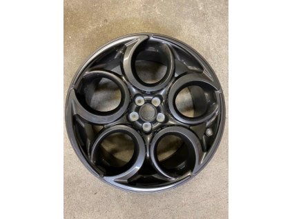 Alfa Romeo 4C 19´ ALU koleso tmavosivé zadné