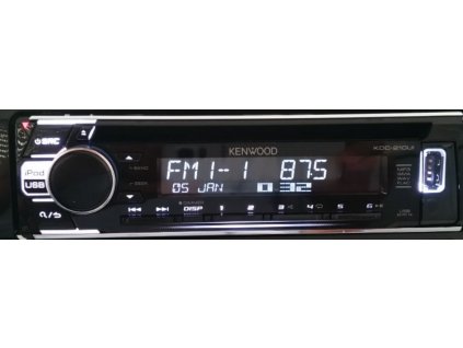 Lancia Ypsilon Radio + 2 klíčové kryty