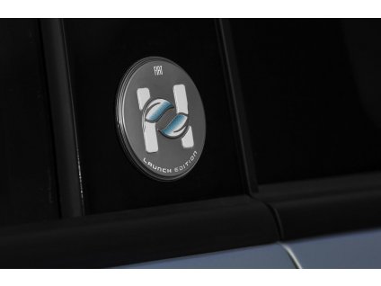 Fiat 500/Panda 319 Emblem side H Launch edition