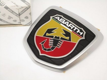 Abarth 500 emblemat z tyłu