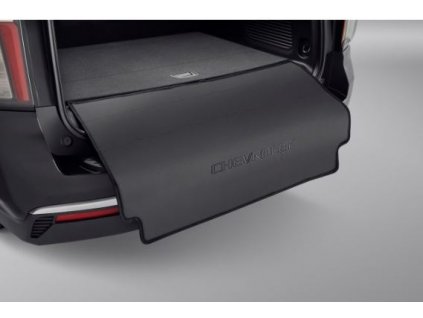 Chevrolet Tahoe 5. Generation Heckstoßstangenschutz in Schwarz mit Chevrolet-Schriftzug