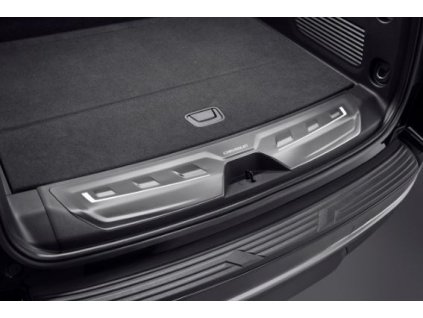 Chevrolet Tahoe 5.gen Podsvícené prahové lišty v černé barvě s nápisem Chevrolet