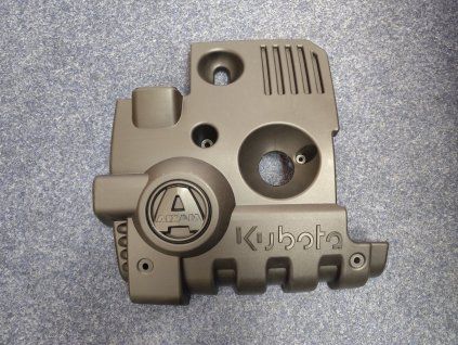 Kryt motoru Kubota