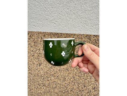 Šálek 4puntík bílý na zeleném