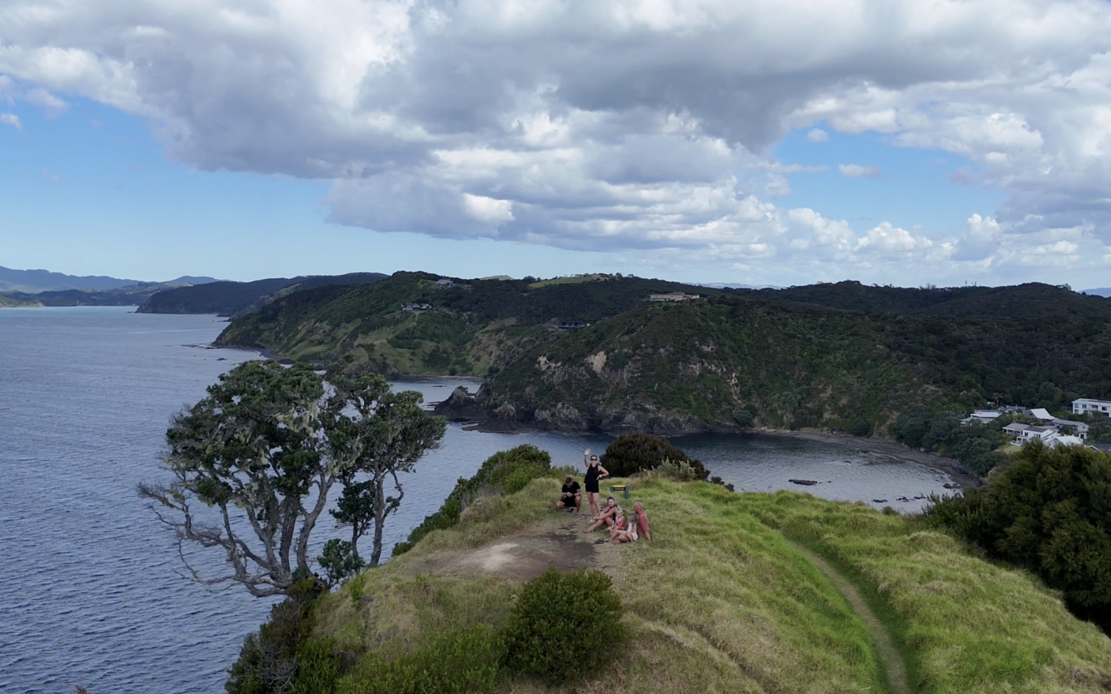 Journey to our beekeeper in New Zealand