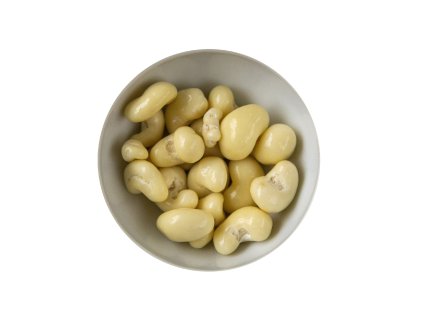Cashews in yogurt topping