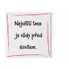 Designový motivační obraz, motivační citát na zeď Největší tma je vždy před úsvitem magenta