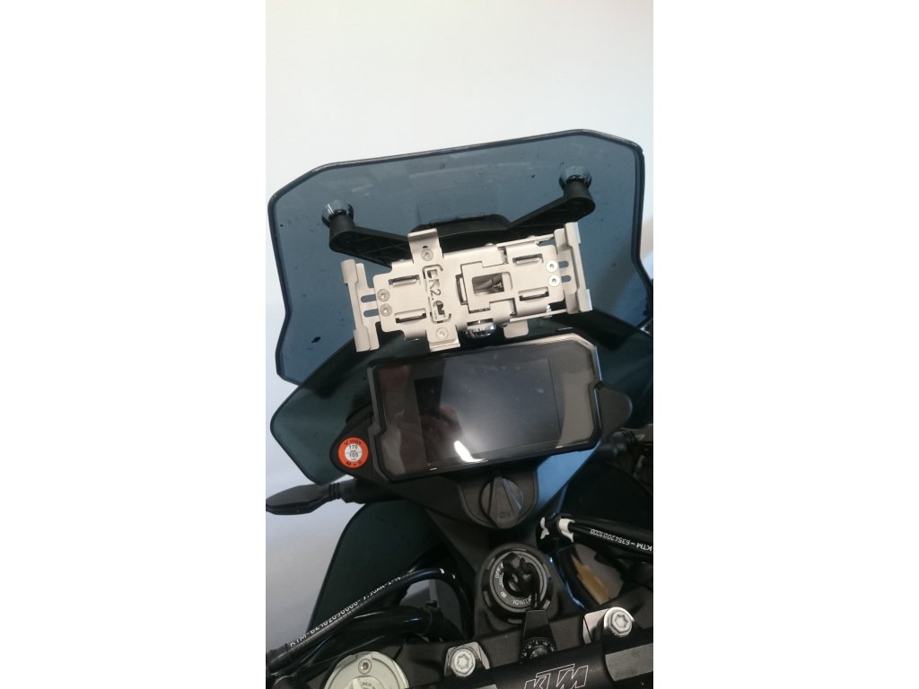 https://cdn.myshoptet.com/usr/www.moto-drzak-mobilu.cz/user/shop/big/168_montazni-sada-ktm-790-adventure.jpg