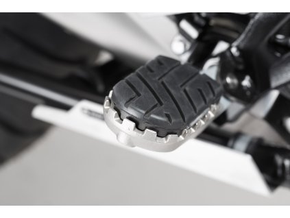 stupačky SW-MOTECH ION pro BMW R 1200 GS LC/Adv. (13-), R1250GS/Adv. (18-), R 1300 GS (23-)