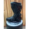 12334 3 boty forma ice pro black