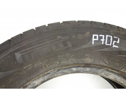 Letní Pirelli 215/70R16 - 2ks - vzorek cca 5,9 mm