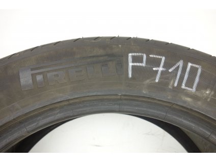 Letní Pirelli 295/45R20 - 4ks - vzorek cca 5,4 mm