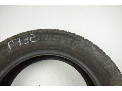 Letní Bridgestone + Pirelli 185/60R15 - 4ks - vzorek cca 6,5 mm