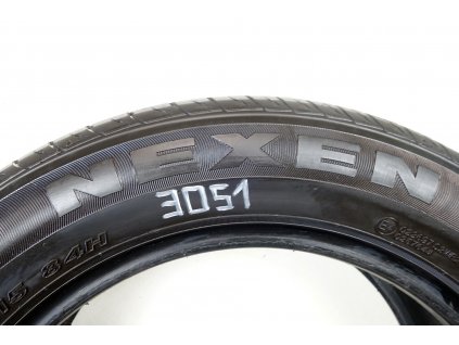 Letní Nexen 185/60R15 - 4ks  - vzorek cca 5,2 mm