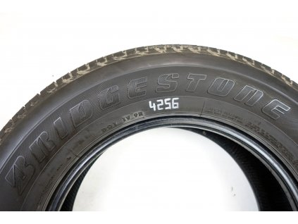 Letní Bridgestone 245/65R17 - 4ks  - vzorek cca 5,1 mm