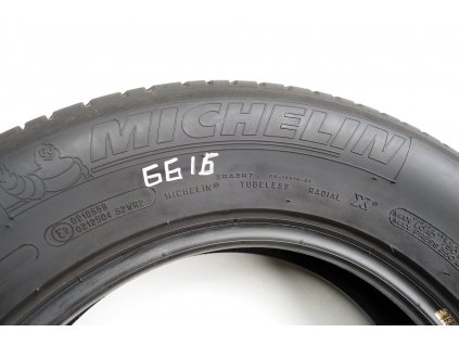 Letní Michelin 215/65R16 - 4ks  - vzorek cca 5,2 mm