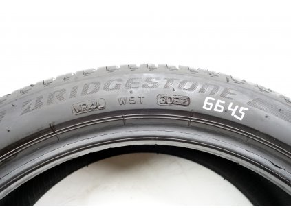 Letní Bridgestone 205/45R17 - 4ks  - vzorek cca 6,6 mm