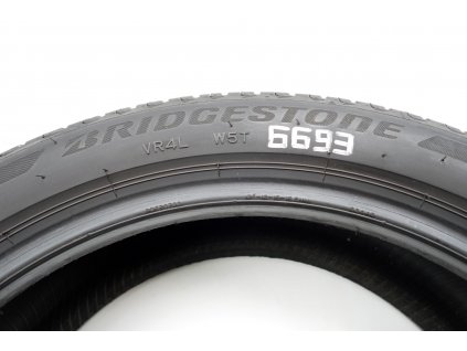 Letní Bridgestone 205/45R17 - 4ks  - vzorek cca 6,3 mm