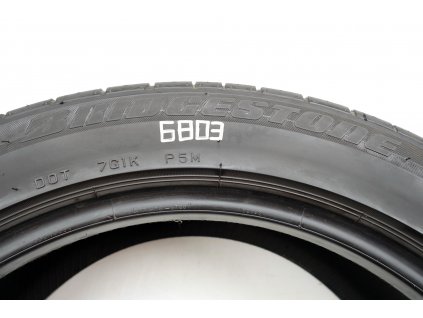 Letní Bridgestone 245/40R18 - 2ks  - vzorek cca 4,3 mm