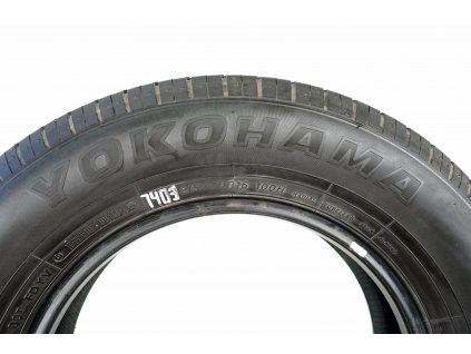 Celoroční Yokohama 215/70R16 - 4ks  - vzorek cca 4,4 mm