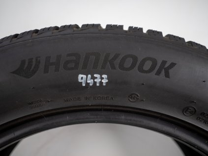 Zimní Hankook 235/55R18 - 2ks  - vzorek cca 5,9 mm