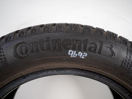 Zimní Continental 185/60R15 - 2ks  - vzorek cca 7,1 mm