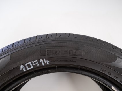 Letní Pirelli 235/55R18 - 4ks  - vzorek cca 5,4 mm
