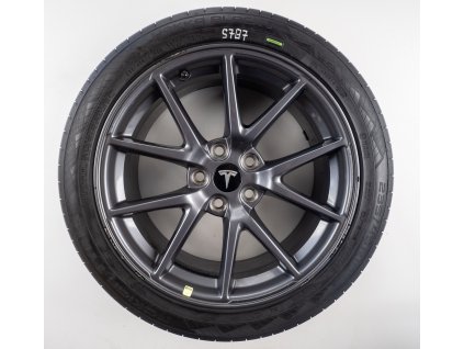 Tesla Model 3 18" Originální letní sada