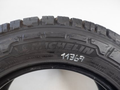 Celoroční Michelin 215/65R16C - 2ks  - vzorek cca 7,7 mm