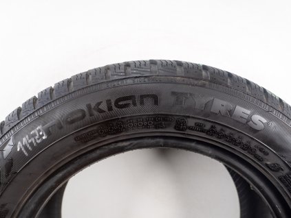 Zimní Nokian 185/60R14 - 4ks  - vzorek cca 7,4 mm