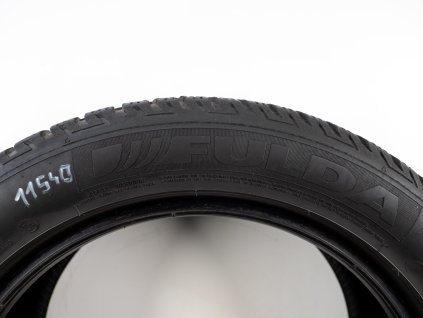 Zimní Fulda 215/55R17 - 2ks  - vzorek cca 5,6 mm